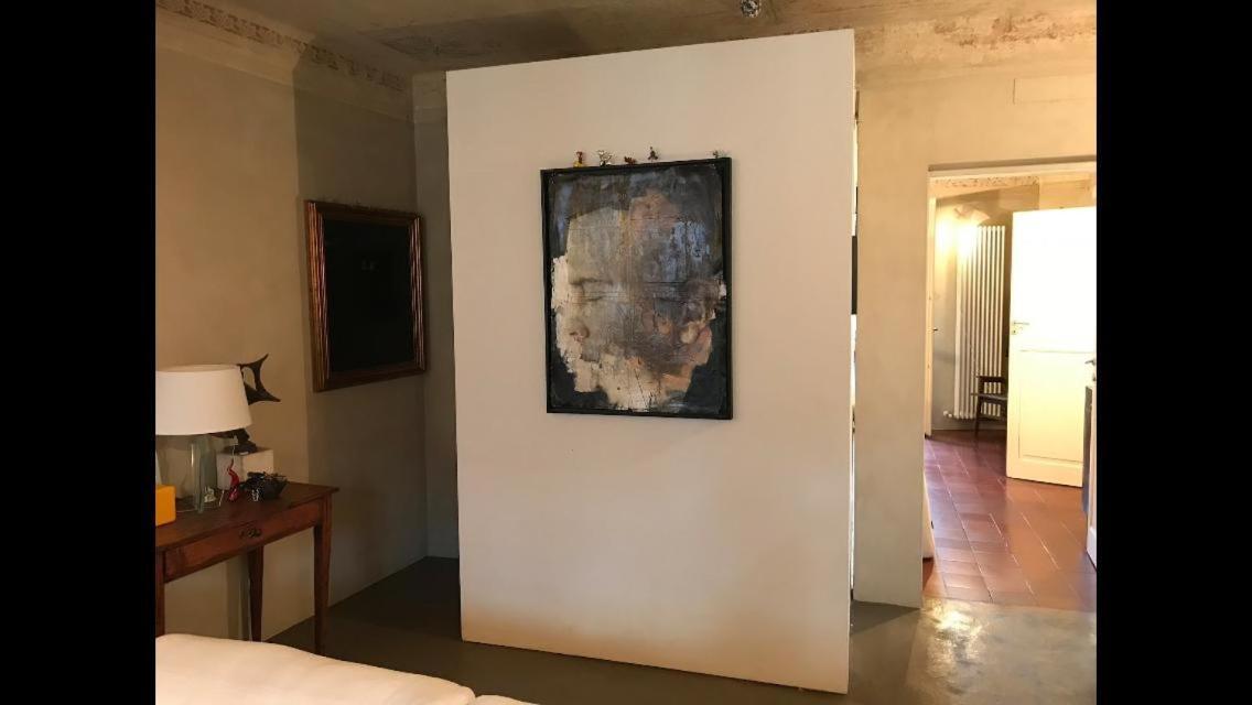 Casa Luminosa Con Giardino In Centro Storico Apartment Reggio Emilia Bagian luar foto